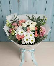 Букет цветов из:  Розы, Лизиантусы и Хризантемы #REPLACE_PRED# Новоблагодарном