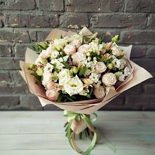 Букет цветов из:  Альстромерии, Розы и Хризантемы в Новоблагодарном