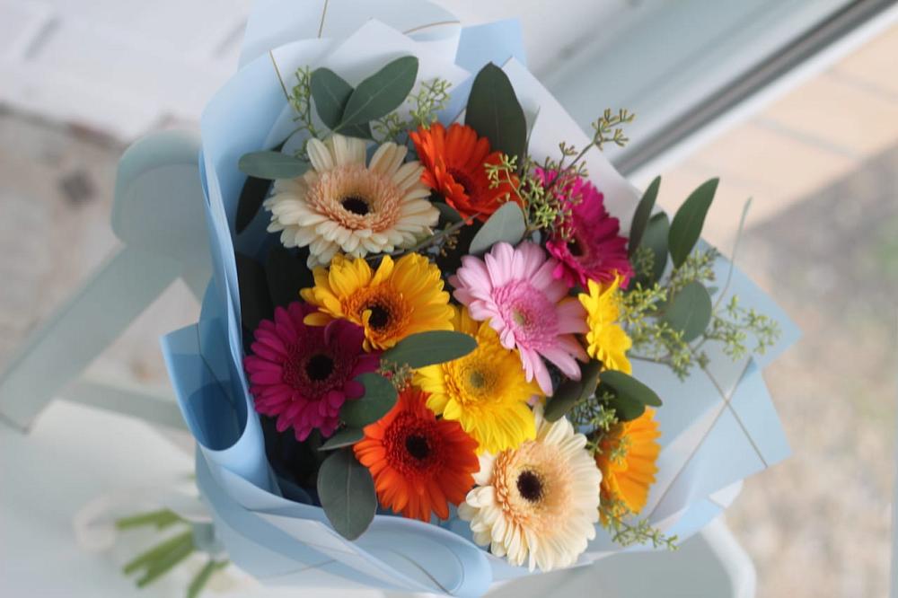 Букет цветов из: Герберы в Новоблагодарном