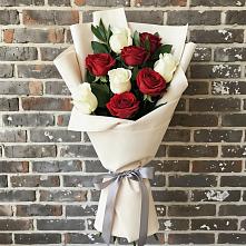 Букет цветов из:  Розы #REPLACE_PRED# Новоблагодарном
