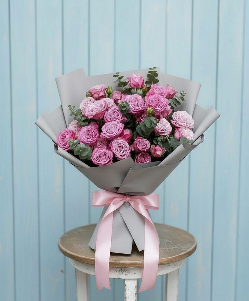 Букет цветов из: Розы в Новоблагодарном