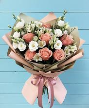 Букет цветов из:  Розы, Альстромерии и Лизиантусы в Новоблагодарном