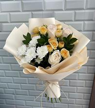 Букет цветов из:  Розы и Хризантемы в Новоблагодарном