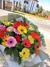 Букет цветов из:  Герберы #REPLACE_PRED# Новоблагодарном