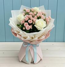 Букет цветов из:  Розы #REPLACE_PRED# Новоблагодарном