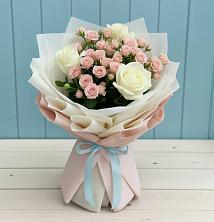 Букет цветов из:  Розы в Новоблагодарном