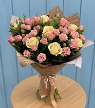 Букет цветов из:  Розы в Новоблагодарном