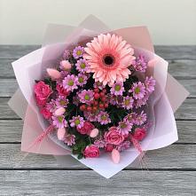 Букет цветов из:  Розы, Герберы и Хризантемы в Новоблагодарном